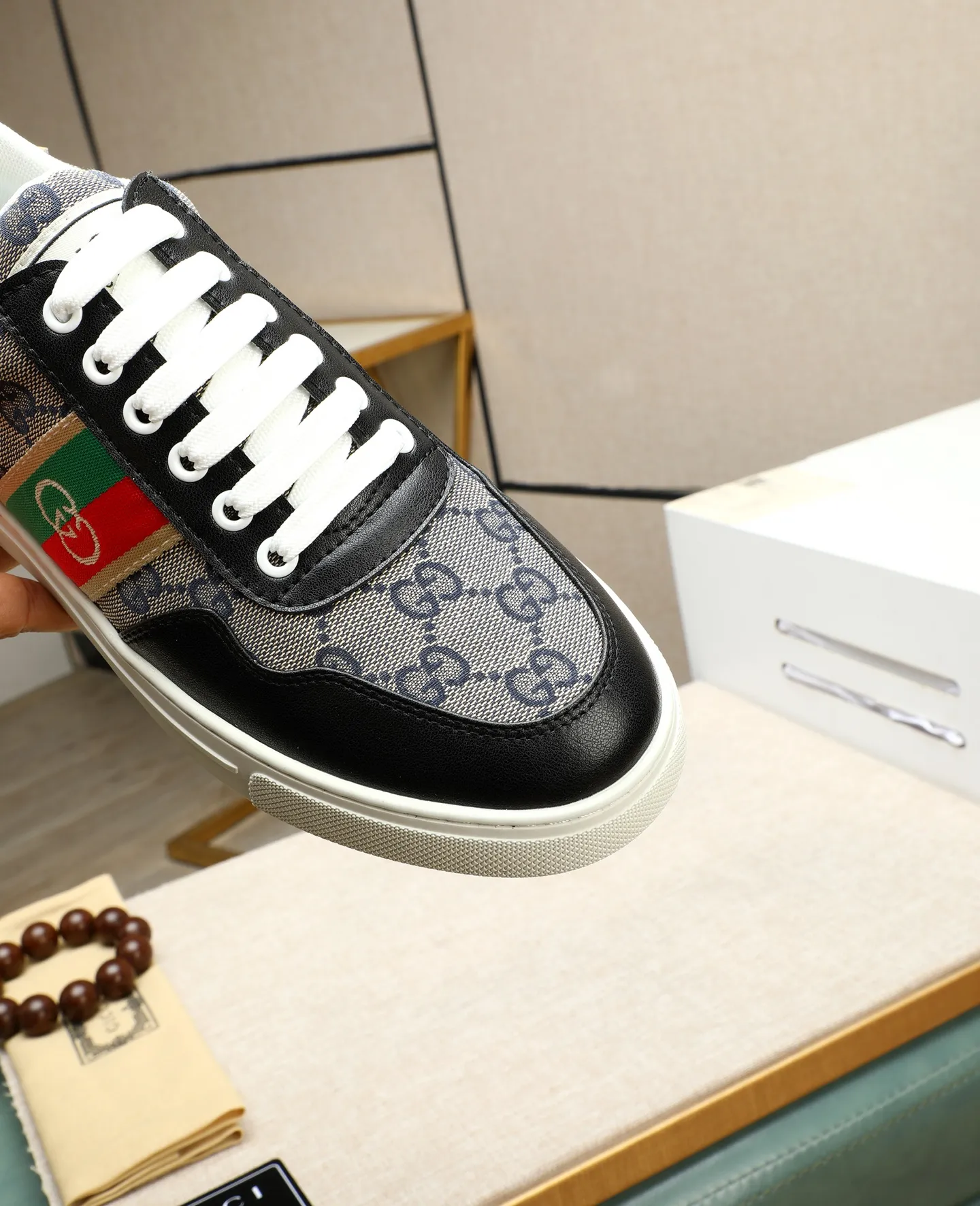 Men's men's shoes 💰440 GUCCI🔍🔍The latest model is on sale at the same time at the counter. Original calfskin imported from Italy, genuine leather lining, (high-end, noble, and classy) with exquisite workmanship. Sole: Original sole provided by the original factory, ⚠Exclusive double-layer movable molded sole super comfortable⚠, real shot 🎬The real thing is better🔍🔍"High quality·Follow the order" Code number 38-44